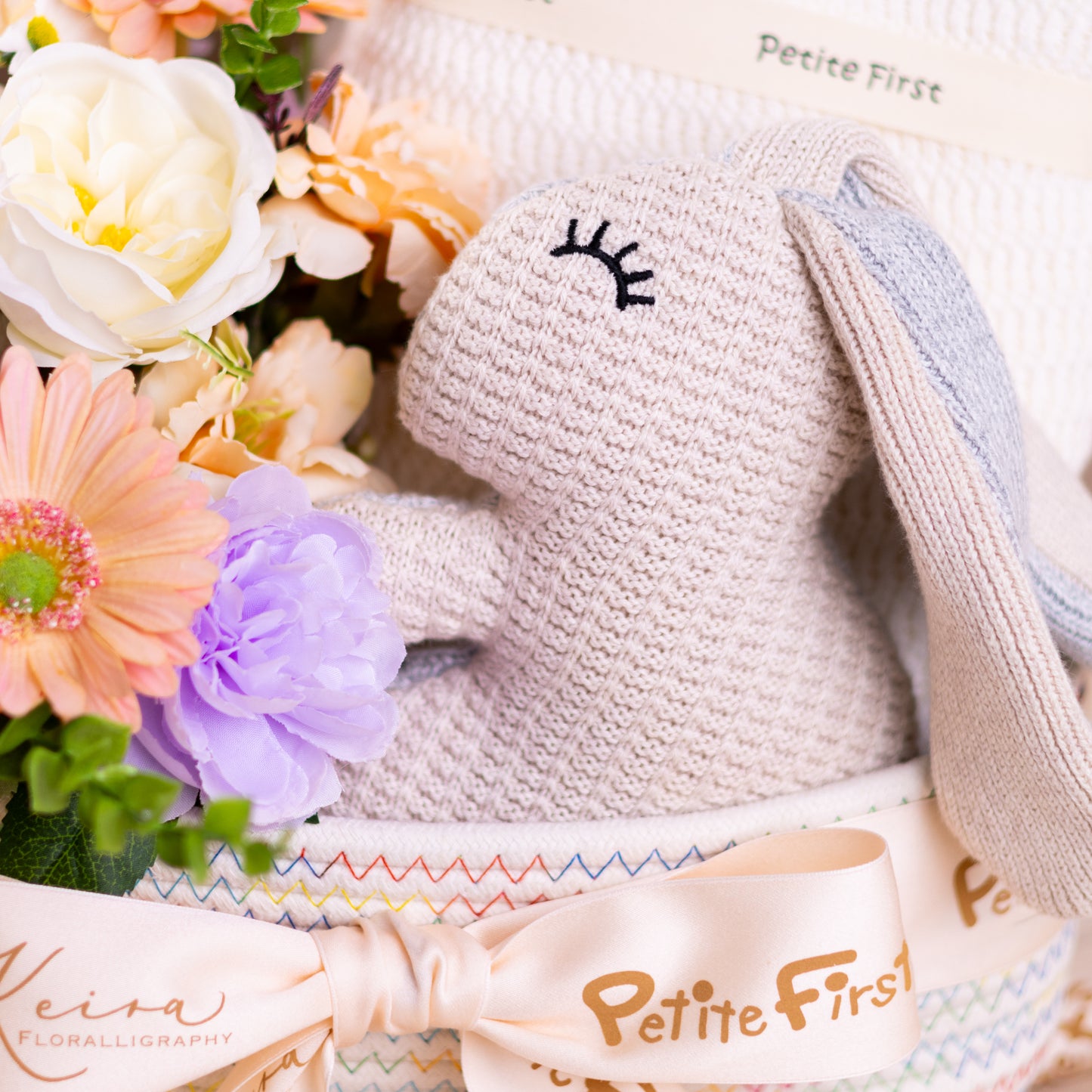 Petite Friend Premium Baby Hamper (Bonnie the Bunny / Baby Girl)