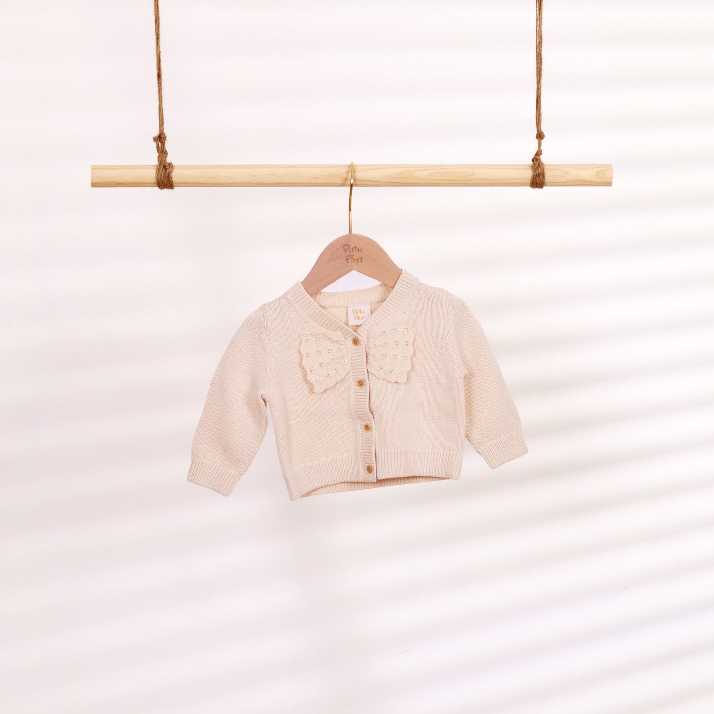 V-neck Cardigan with Bow (6-12M / 18-24M / 2-3Y)