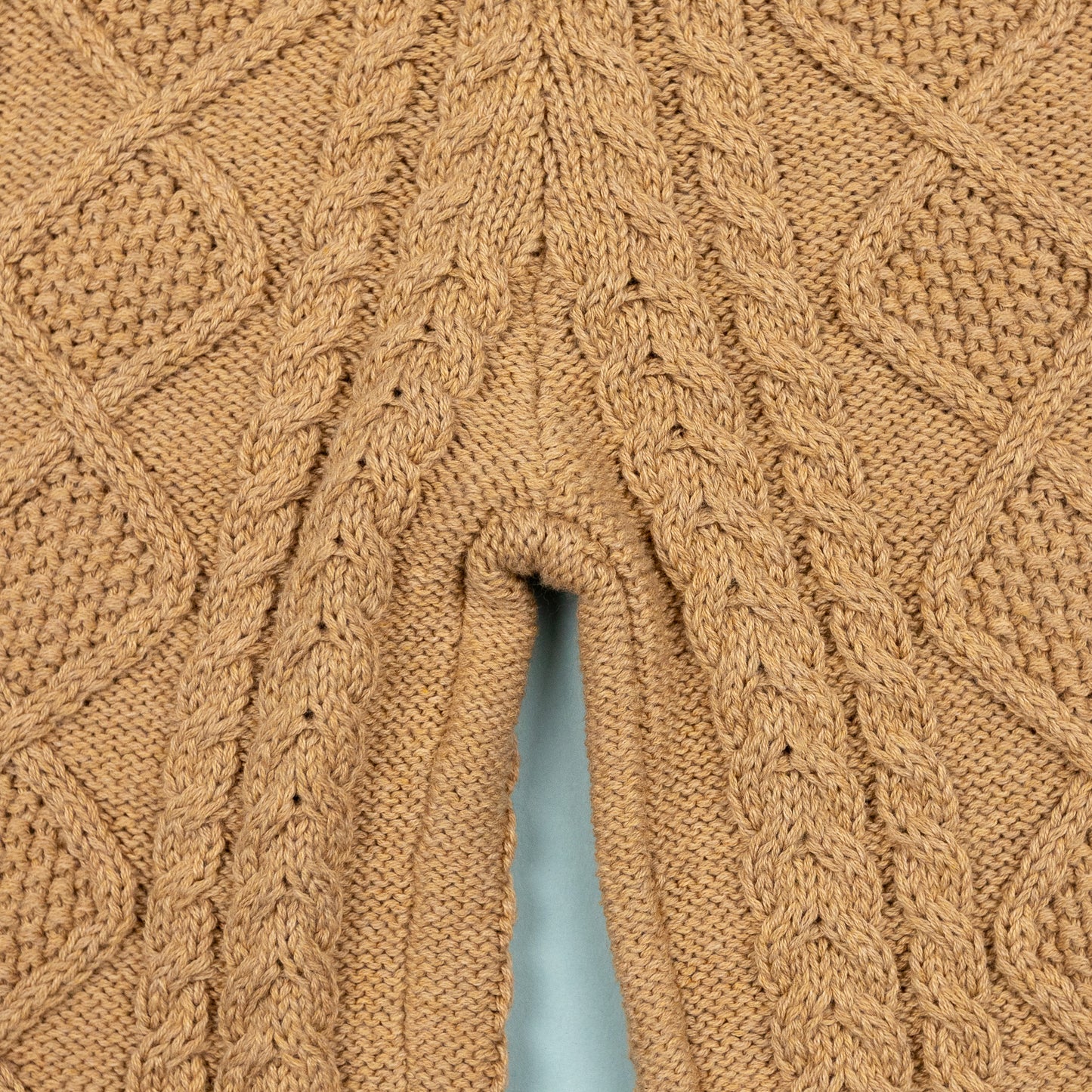 Cable Knit Pullover with Pants Caramel