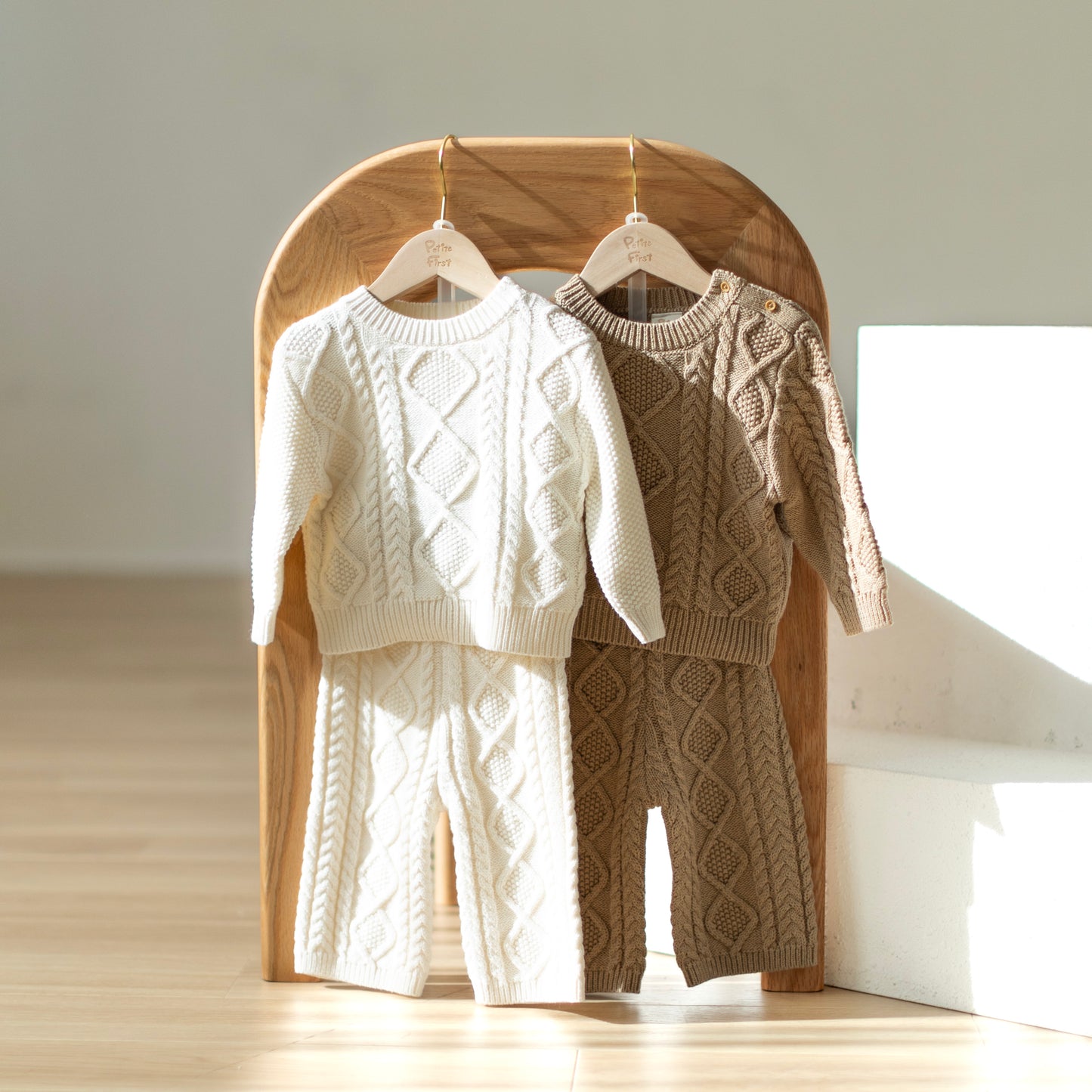 Cable Knit Pullover with Pants Cream