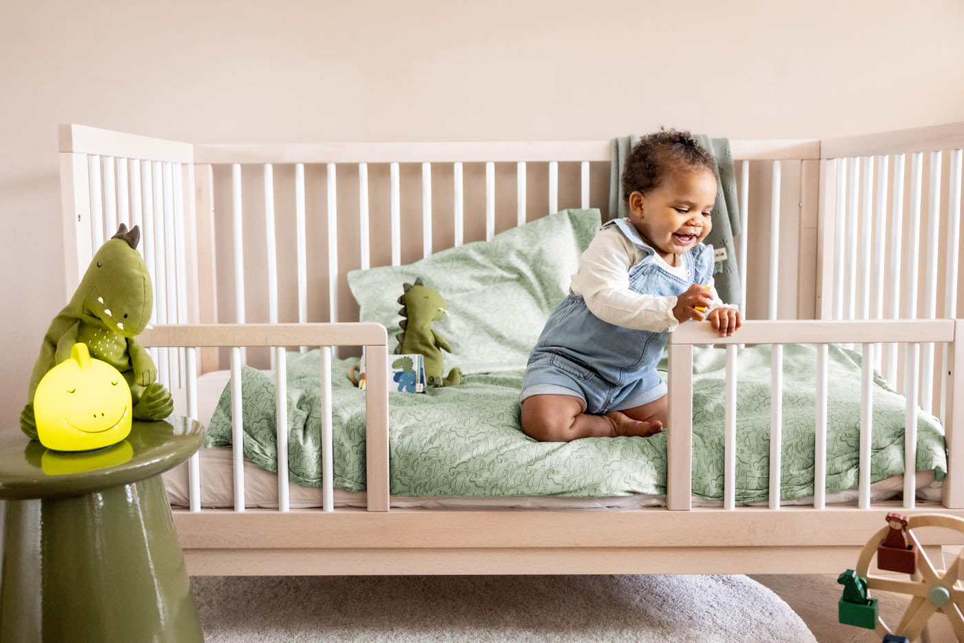 Trixie Night Light - Mr. Dino