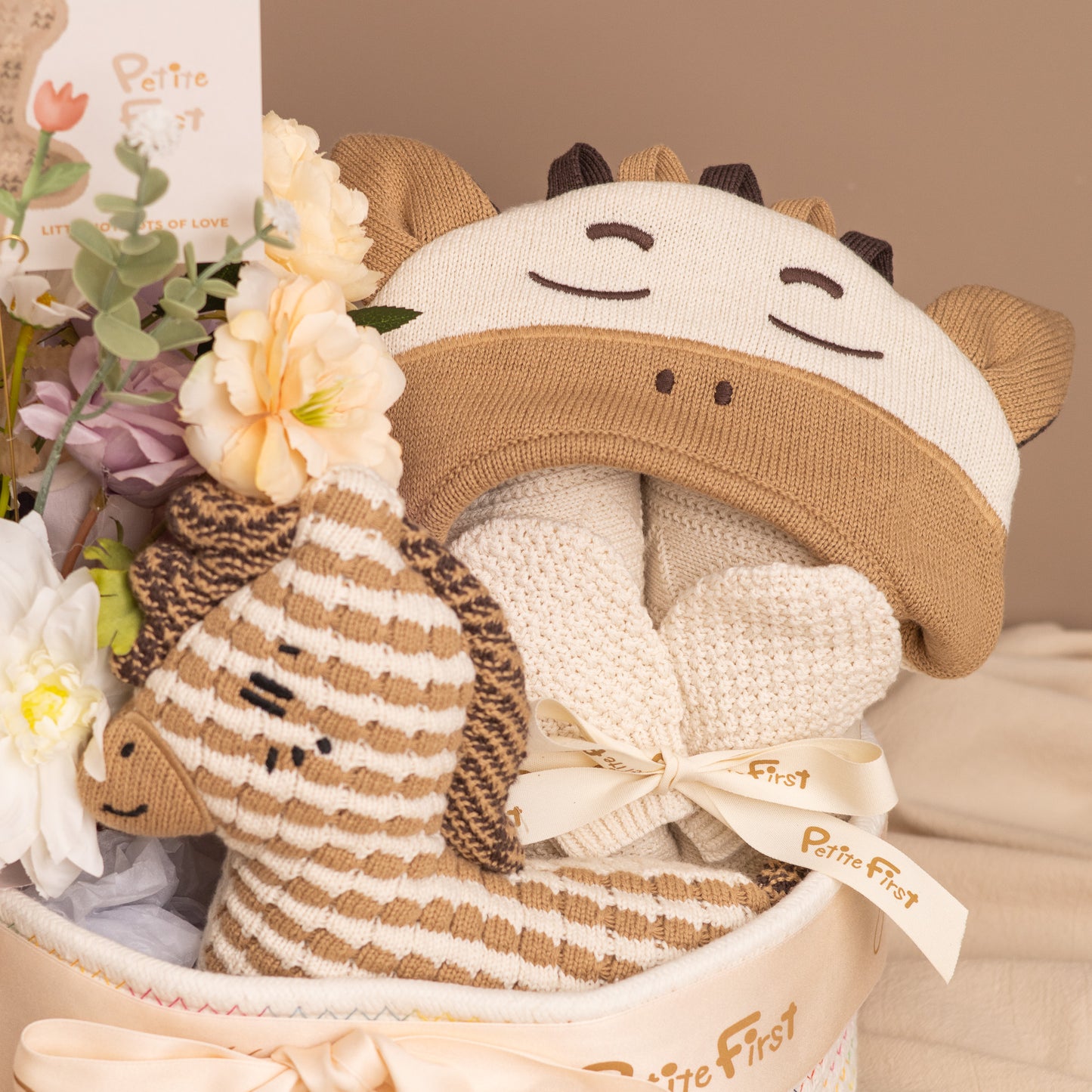 Harris the Horse Premium Hamper (Baby Girl / Harris Blanket)