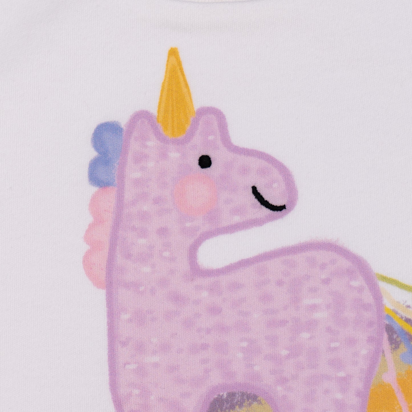 Round Neck T-shirt Una the Unicorn